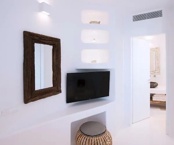 Phos By Rocks Estates * 나오우사