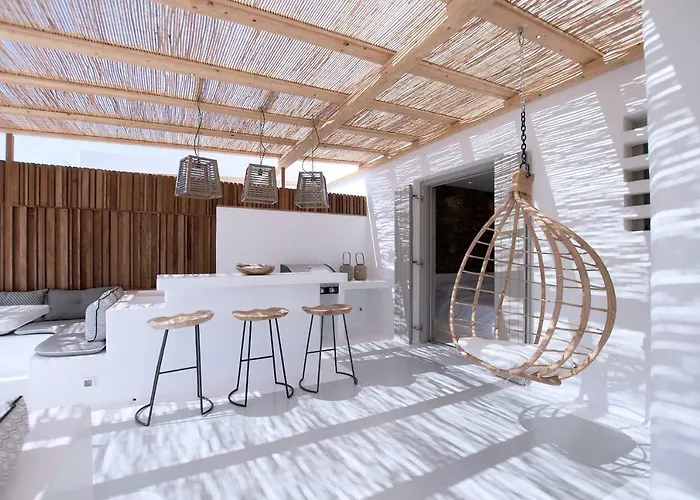 Phos By Rocks Estates *