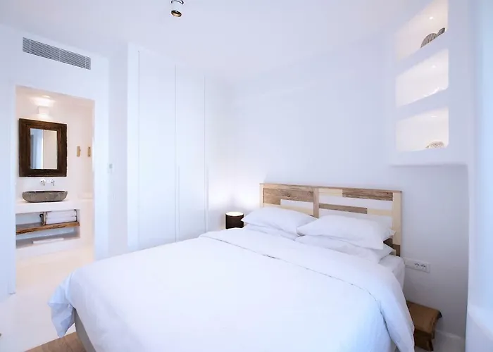 Phos By Rocks Estates * 나오우사