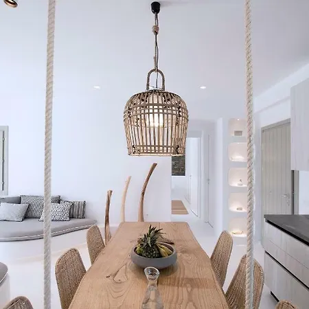 Phos By Rocks Estates Naousa (Paros)